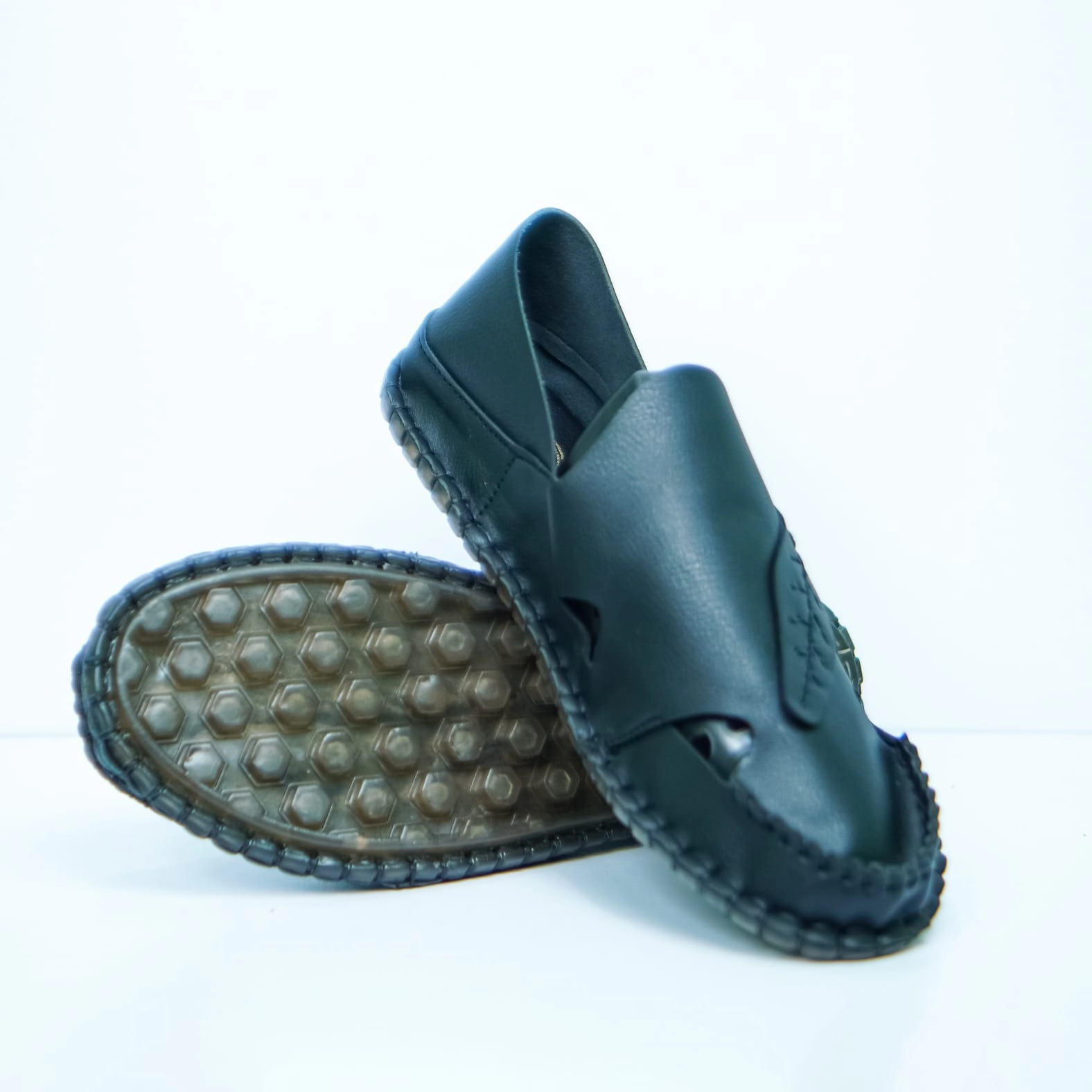 China casual magic shoes [ kalo pata benai ]